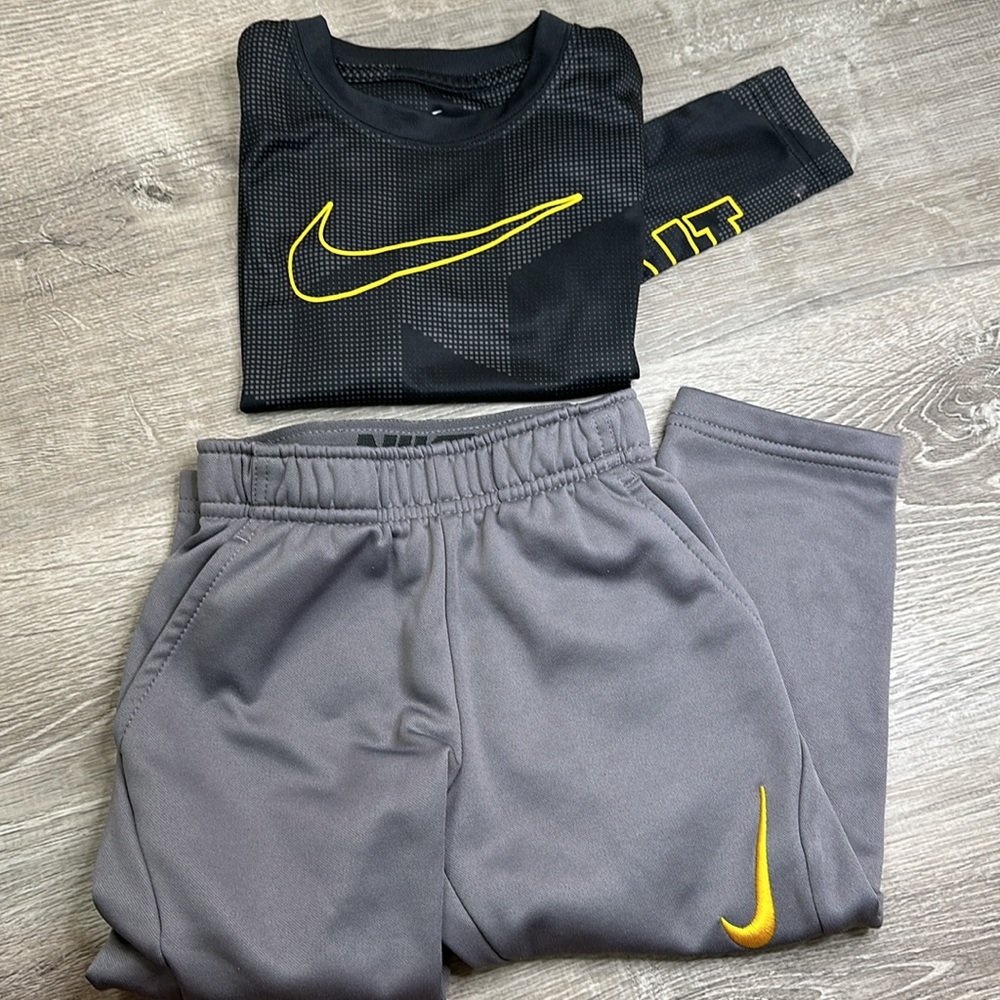 EUC Nike Dri-Fit Toddler Set - 3T